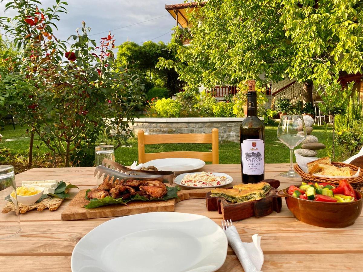 Hotel Alpeta Agrotourism & Winery - Roshnik , Berat Exterior foto