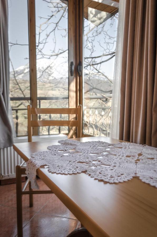 Hotel Alpeta Agrotourism & Winery - Roshnik , Berat Exterior foto