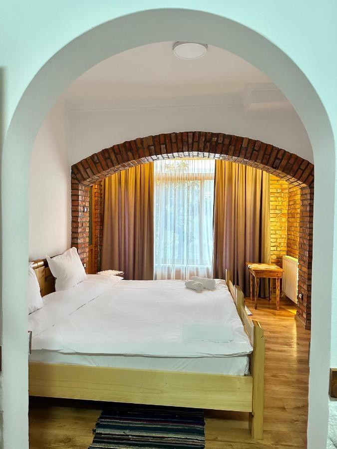 Hotel Alpeta Agrotourism & Winery - Roshnik , Berat Exterior foto