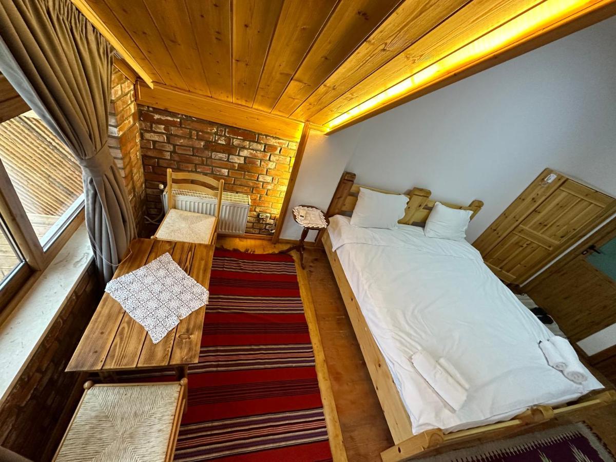 Hotel Alpeta Agrotourism & Winery - Roshnik , Berat Exterior foto